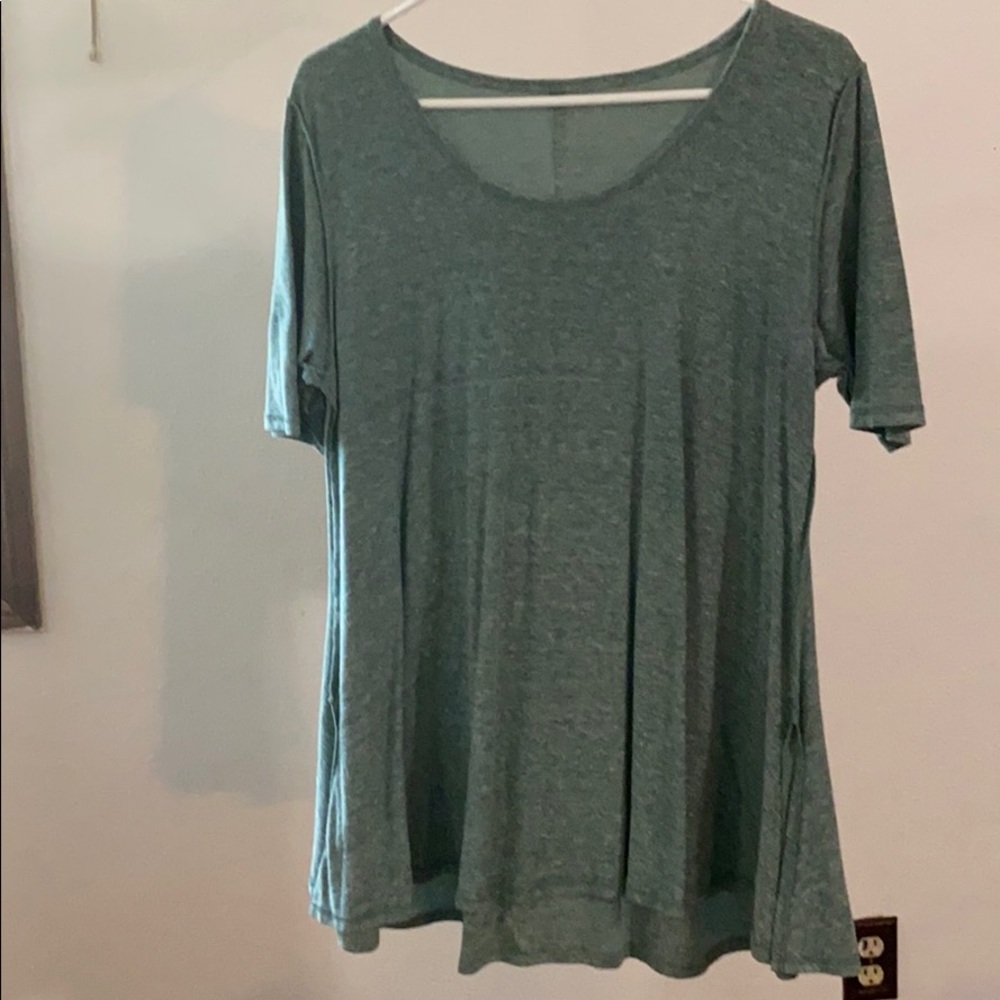 Small feather green Perfect Tee